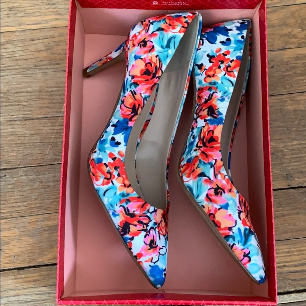 Floral heels